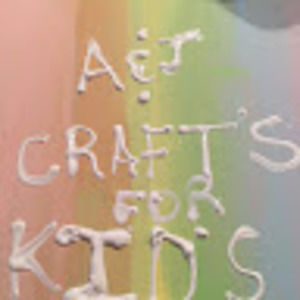 Meet your Posher, Jillian and